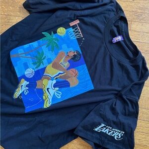 Los Angeles Lakers Graphic T-Shirt